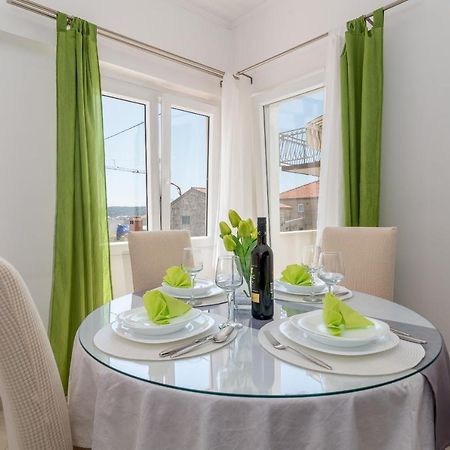Apartment Roko โตรกีร์ ภายนอก รูปภาพ
