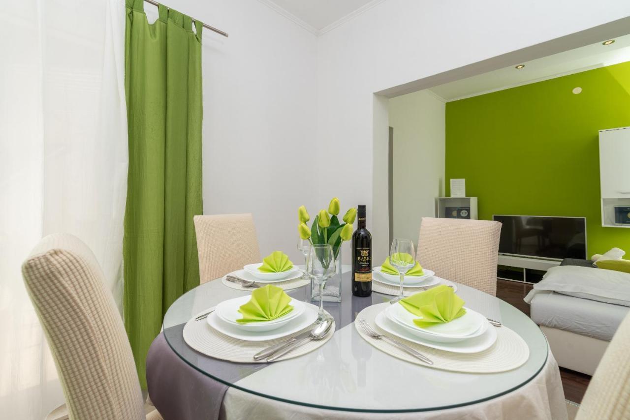 Apartment Roko โตรกีร์ ภายนอก รูปภาพ