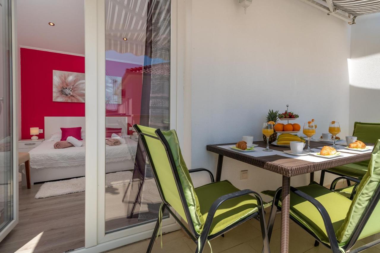 Apartment Roko โตรกีร์ ภายนอก รูปภาพ