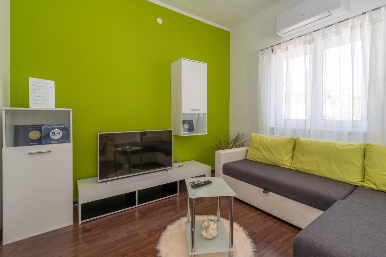 Apartment Roko โตรกีร์ ภายนอก รูปภาพ