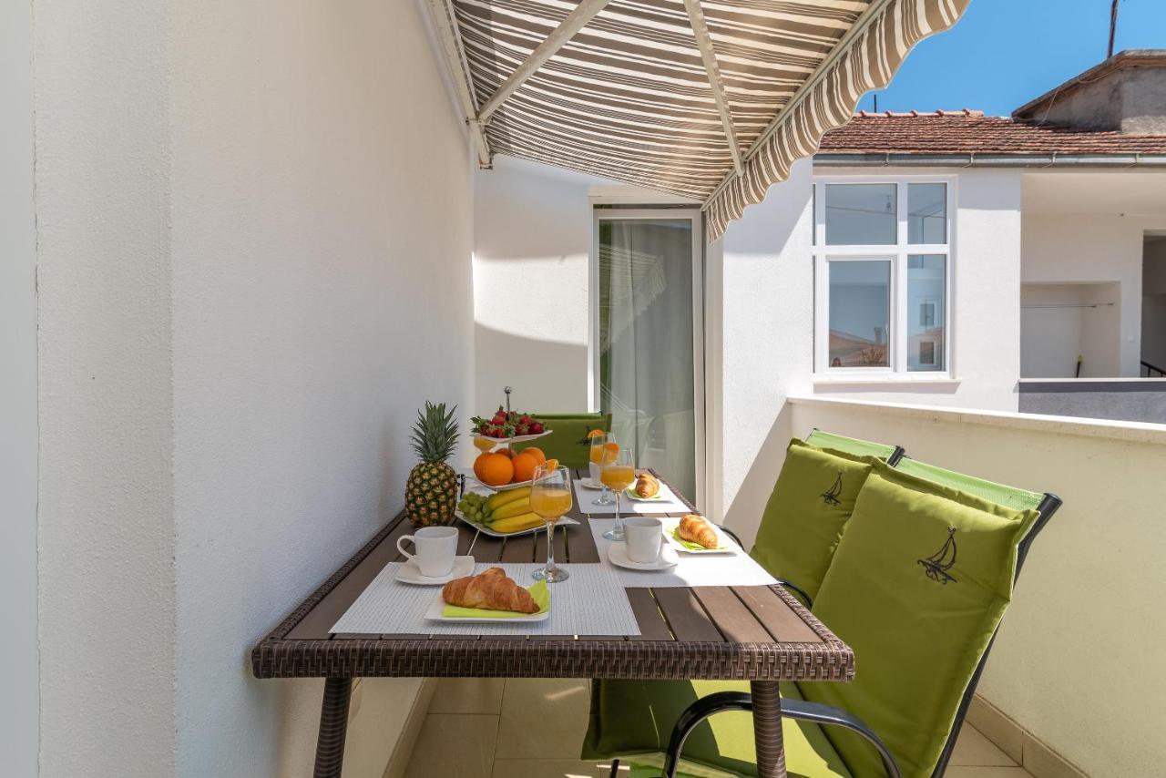 Apartment Roko โตรกีร์ ภายนอก รูปภาพ