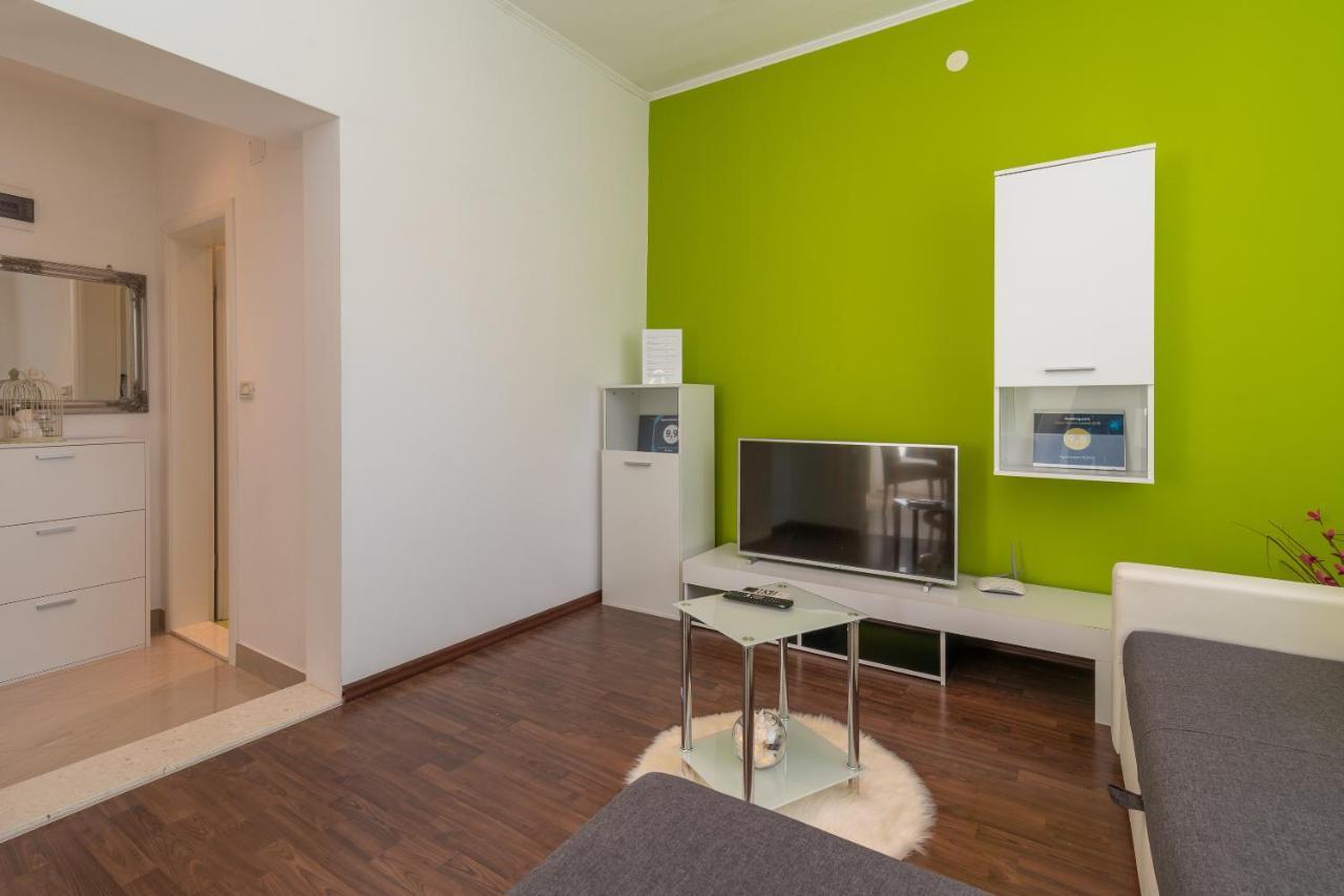 Apartment Roko โตรกีร์ ภายนอก รูปภาพ