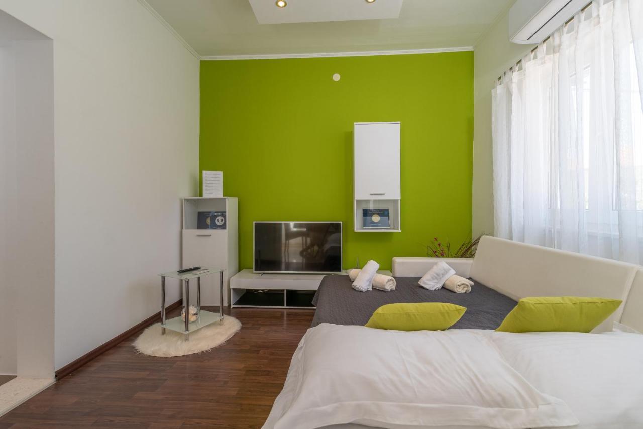 Apartment Roko โตรกีร์ ภายนอก รูปภาพ