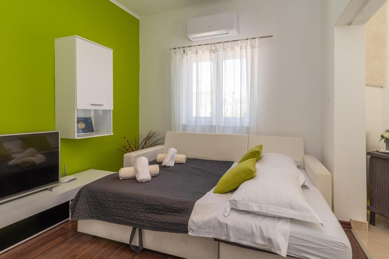 Apartment Roko โตรกีร์ ภายนอก รูปภาพ